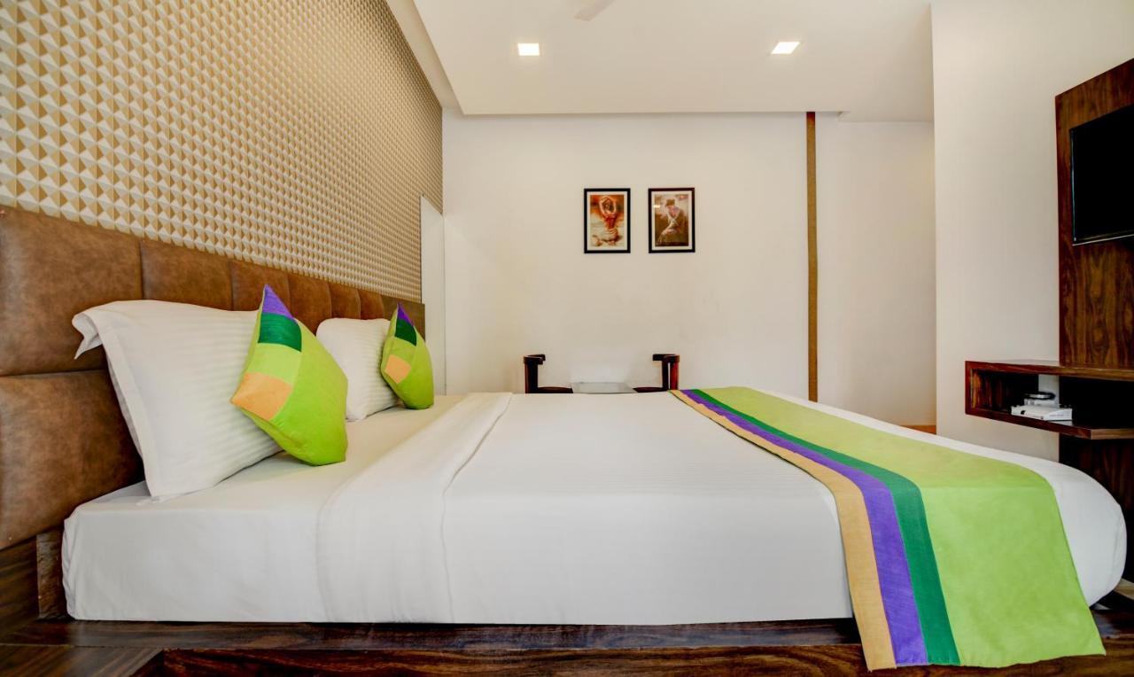Hotel Treebo Kuval Pune